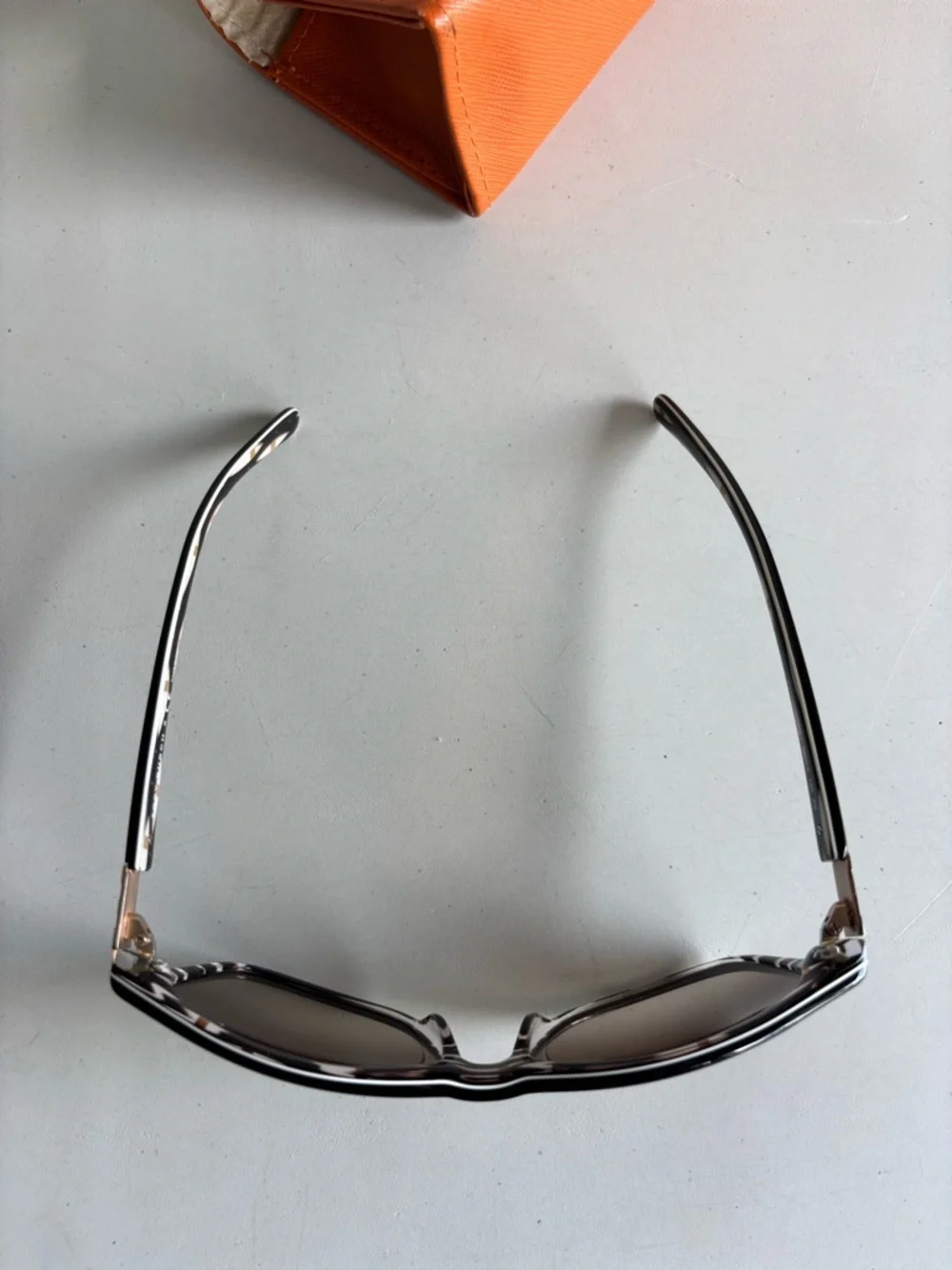 Tory Burch Orange Saffiano Wallet with tribal gradient brown Sunglasses
